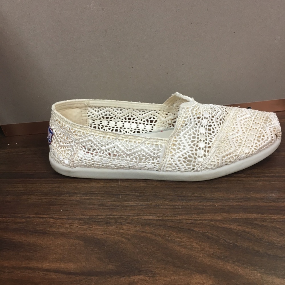 Bobs Sketchers Lace